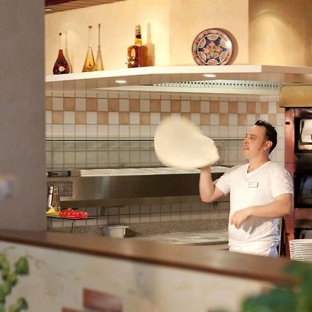 Hotel Fly Away Kloten Restaurant bilde