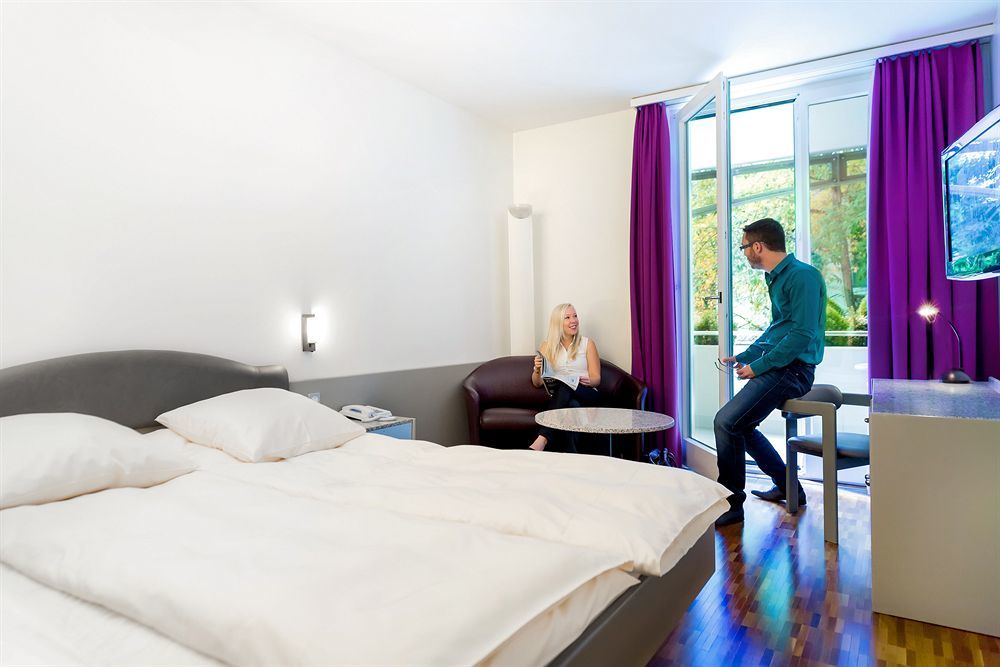 Hotel Fly Away Kloten Eksteriør bilde